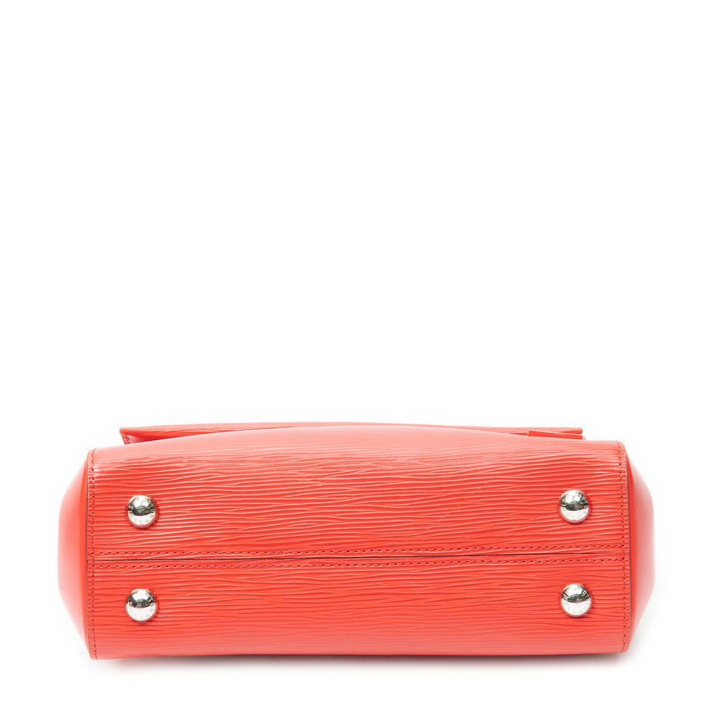 Louis Vuitton Cluny Coquelicot Epi Shoulder — view 6