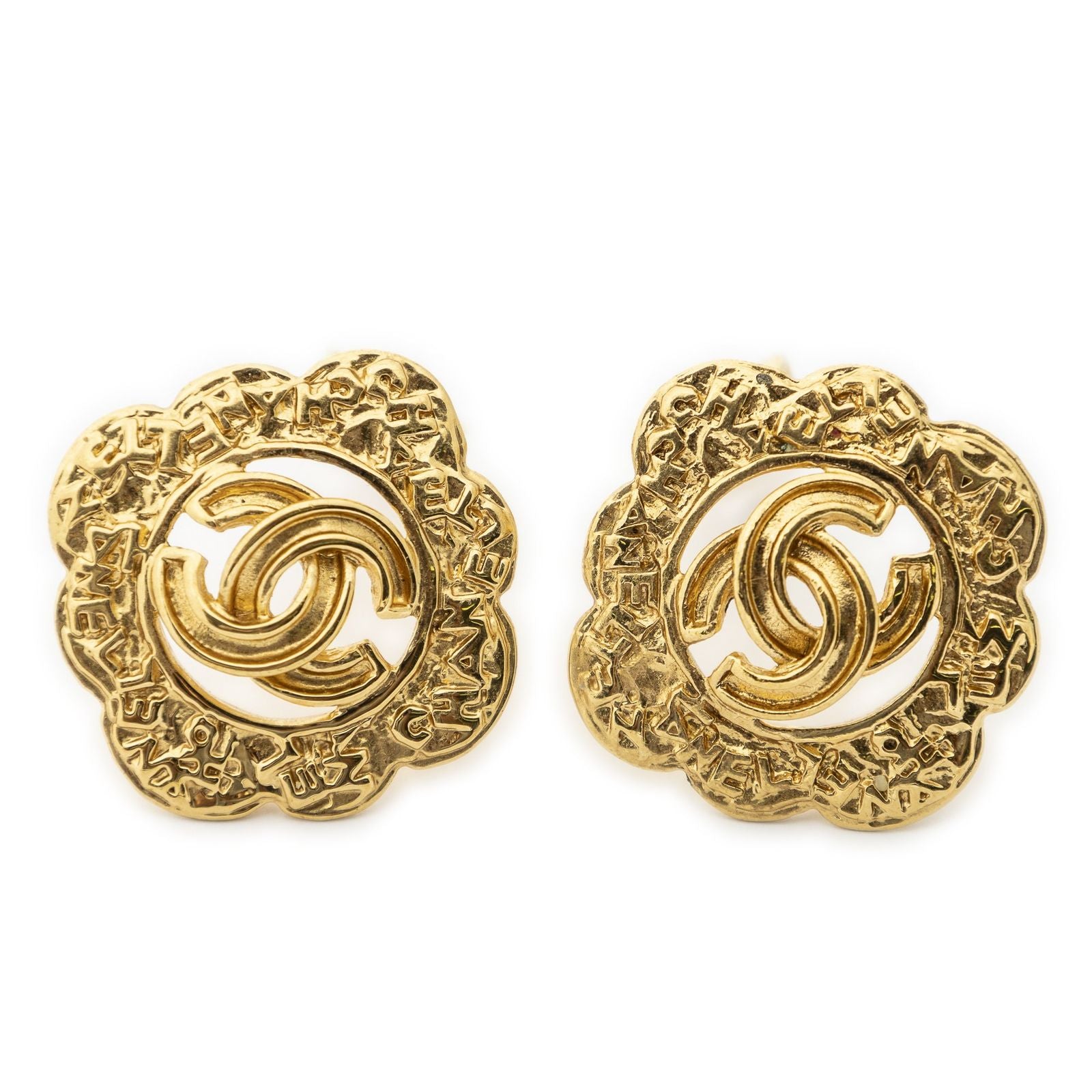 Chanel CC Logo Heart Clip Type Earrings Gold Plated