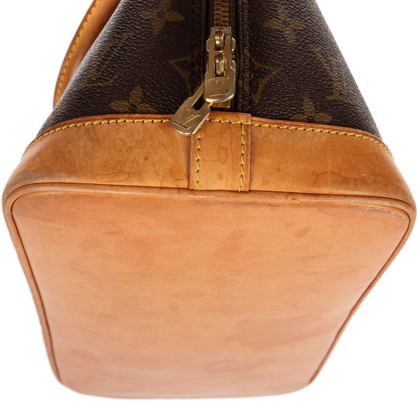 Louis Vuitton Alma Brown Monogram Canvas Handbag — view 7