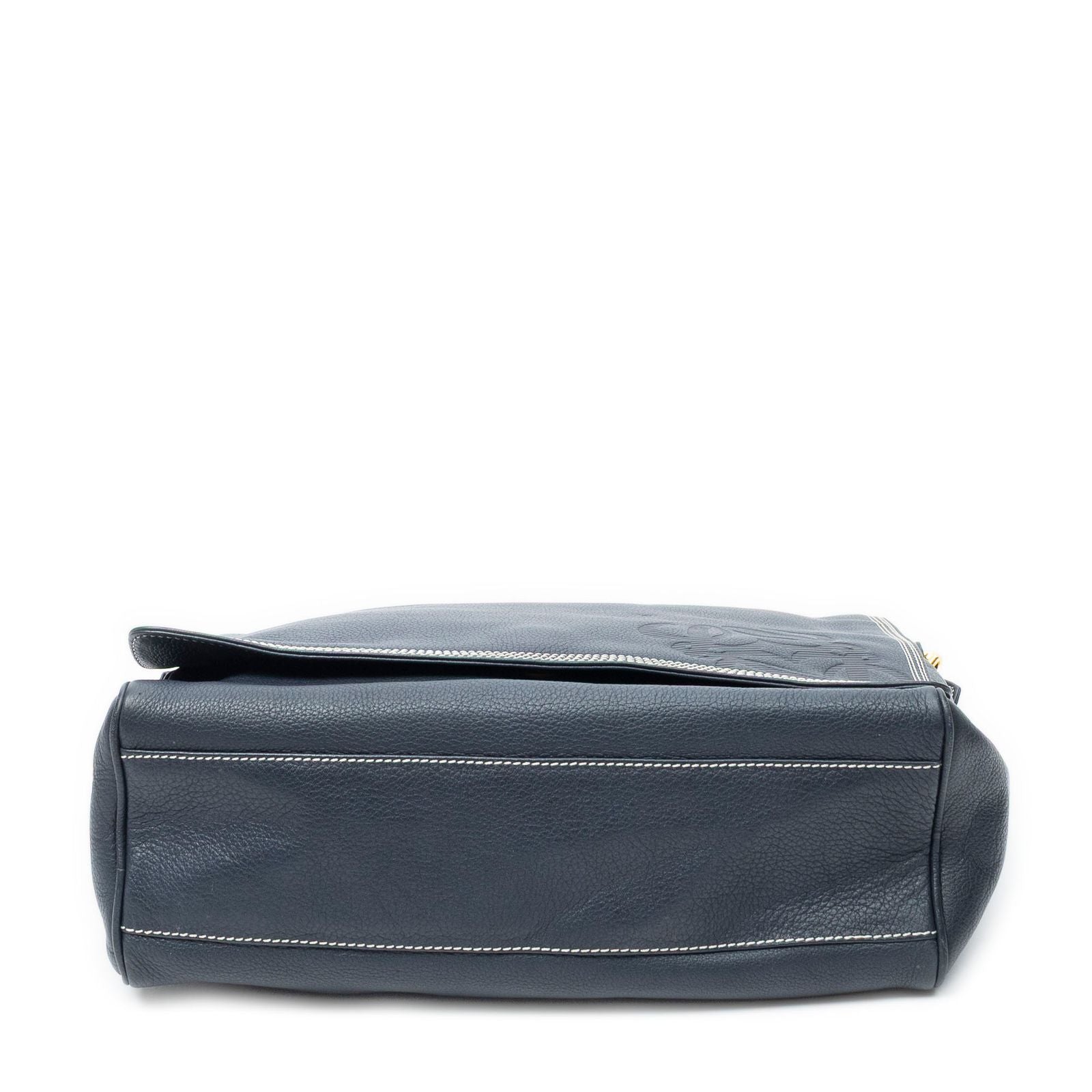 Loewe Vintage CD Flap Shoulder Navy Grain Calf Skin Leather — view 6