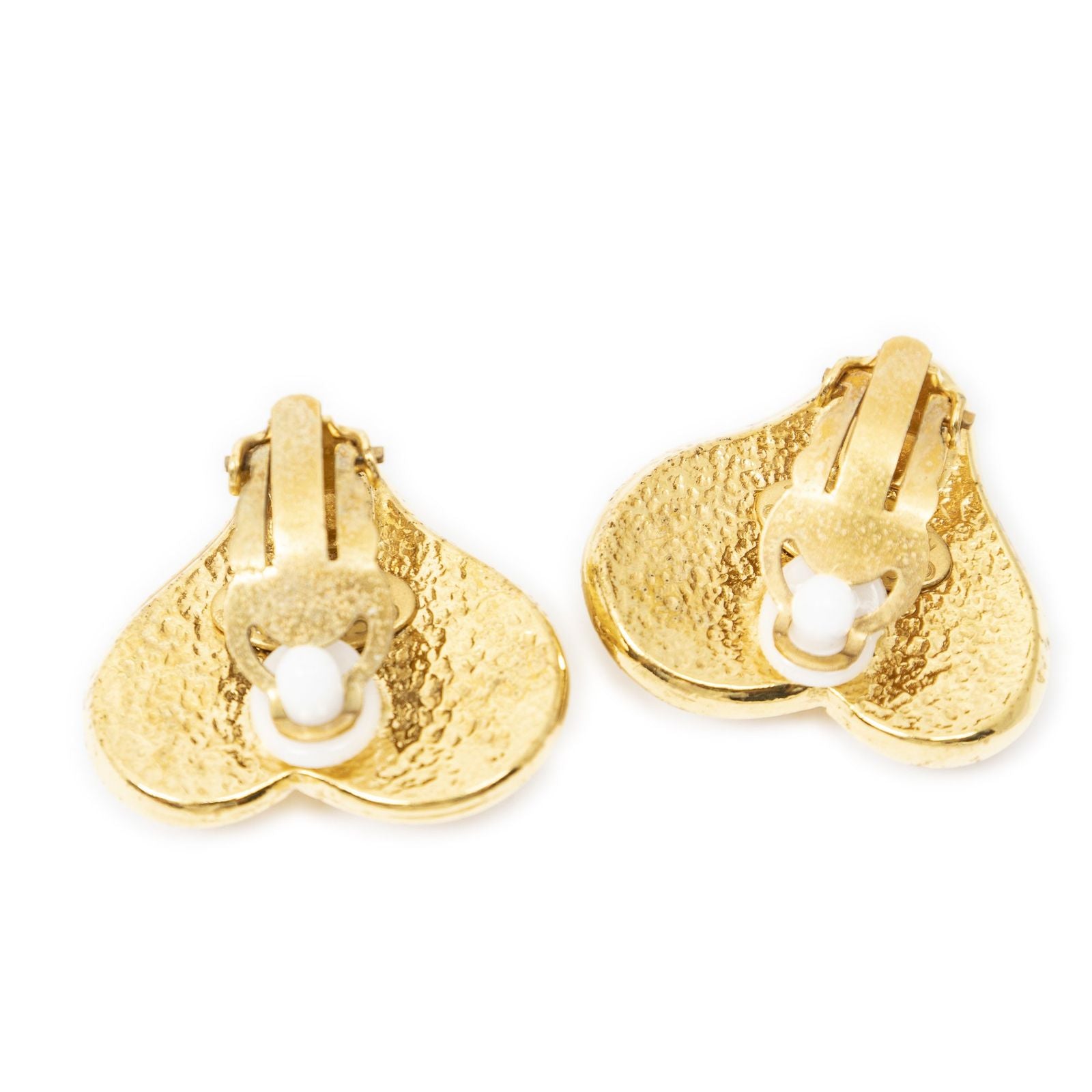 Chanel CC Logo Heart Clip Type Earrings Gold Plated — view 2