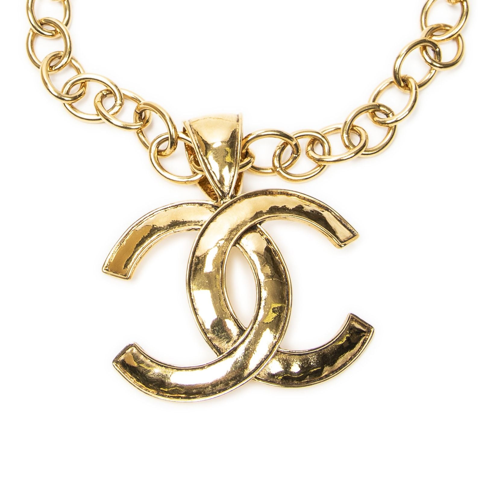 Chanel CC Logo Pendant Gold Plated — view 2