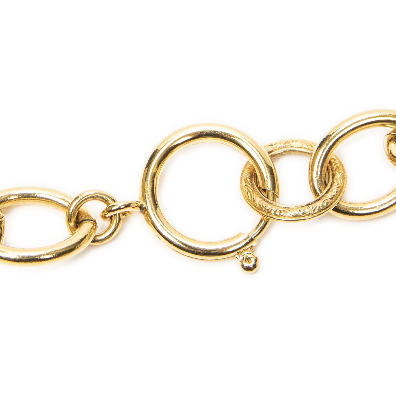 Chanel CC Logo Pendant Gold Plated — view 3