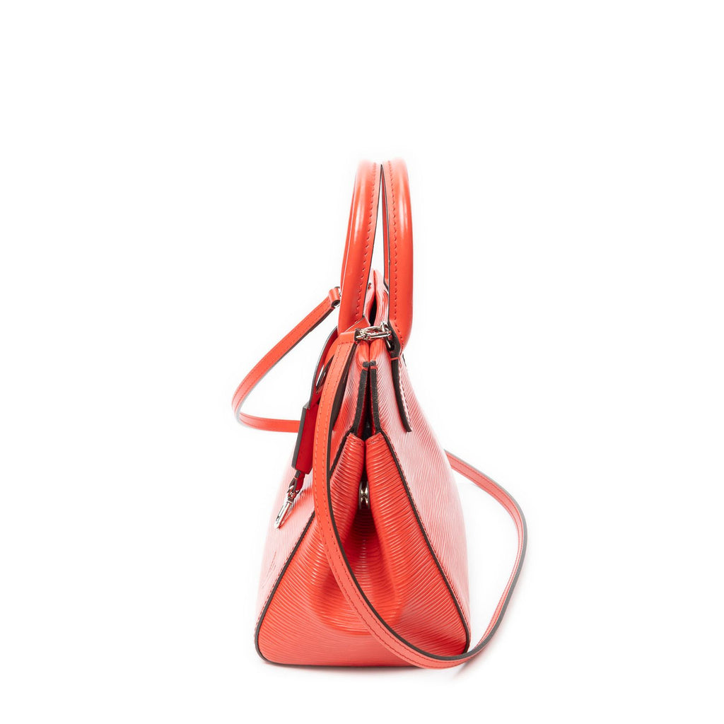 Louis Vuitton Marilyn Coquelicot Epi Shoulder — view 3