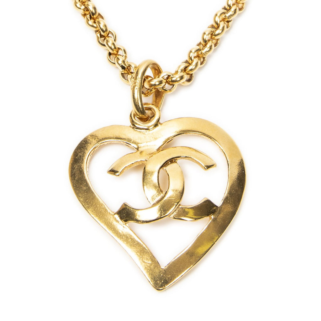 Chanel CC Logo Pendant Gold Plated — view 2