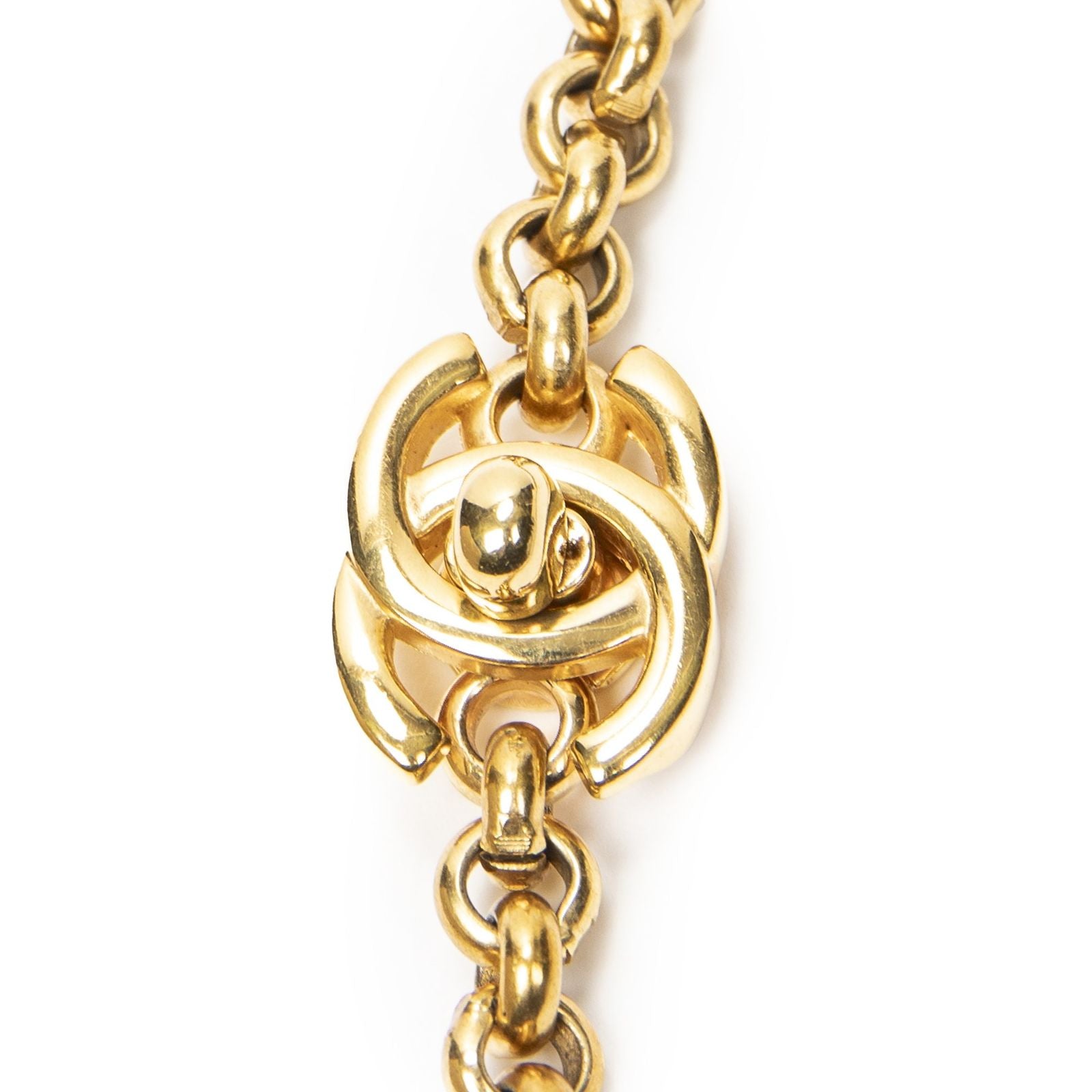 Chanel CC Logo Pendant Gold Plated — view 3