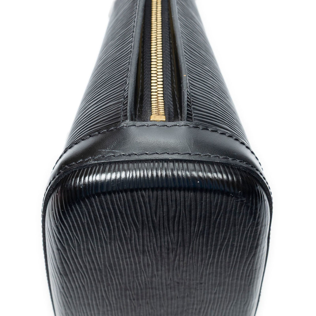 Louis Vuitton Lussac Black Epi Shoulder — view 7