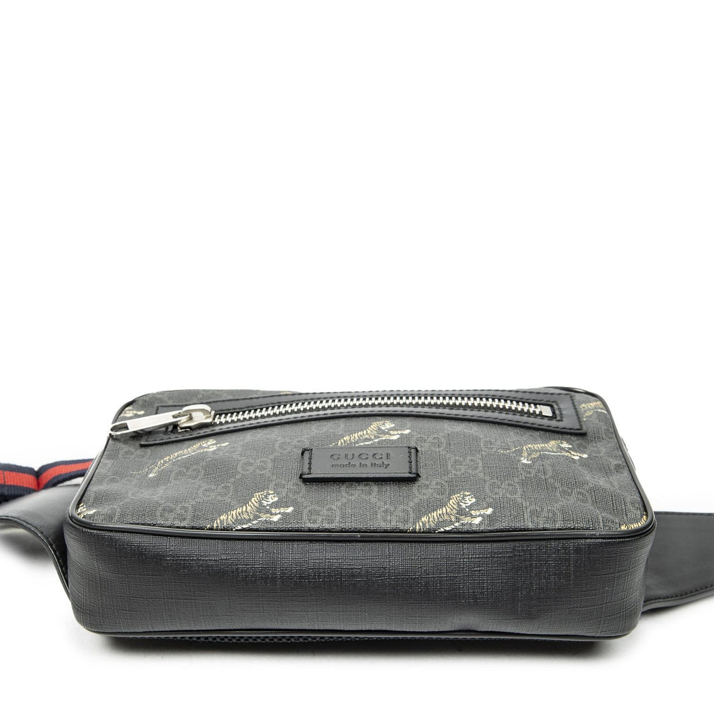 Gucci Web GG Waist Bag Black Print Springs Canvas — view 3