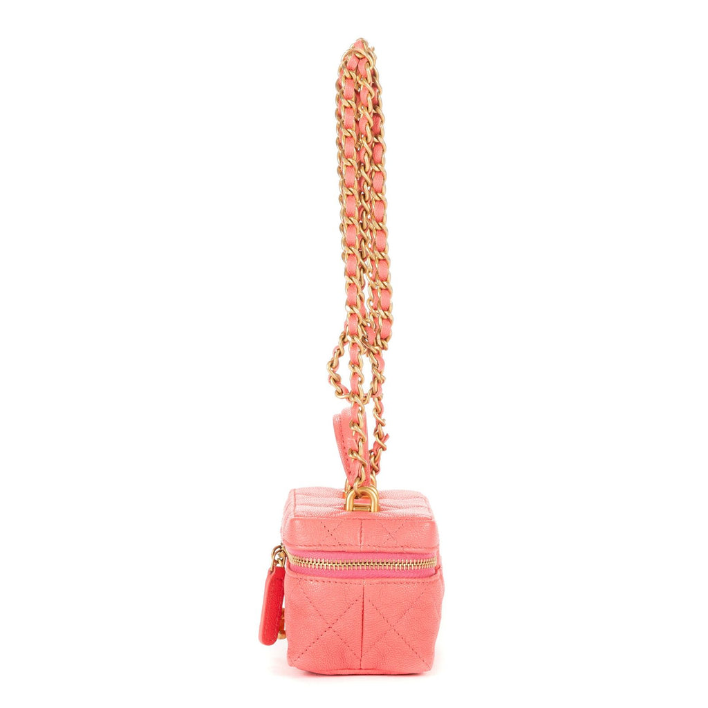 Chanel Vanity Chain Shoulder Pink — view 3