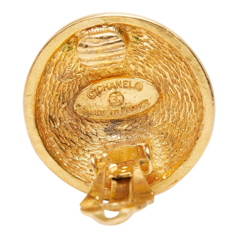 Chanel CC Logo Vintage Round Single Earrings Gold Plated — view 3