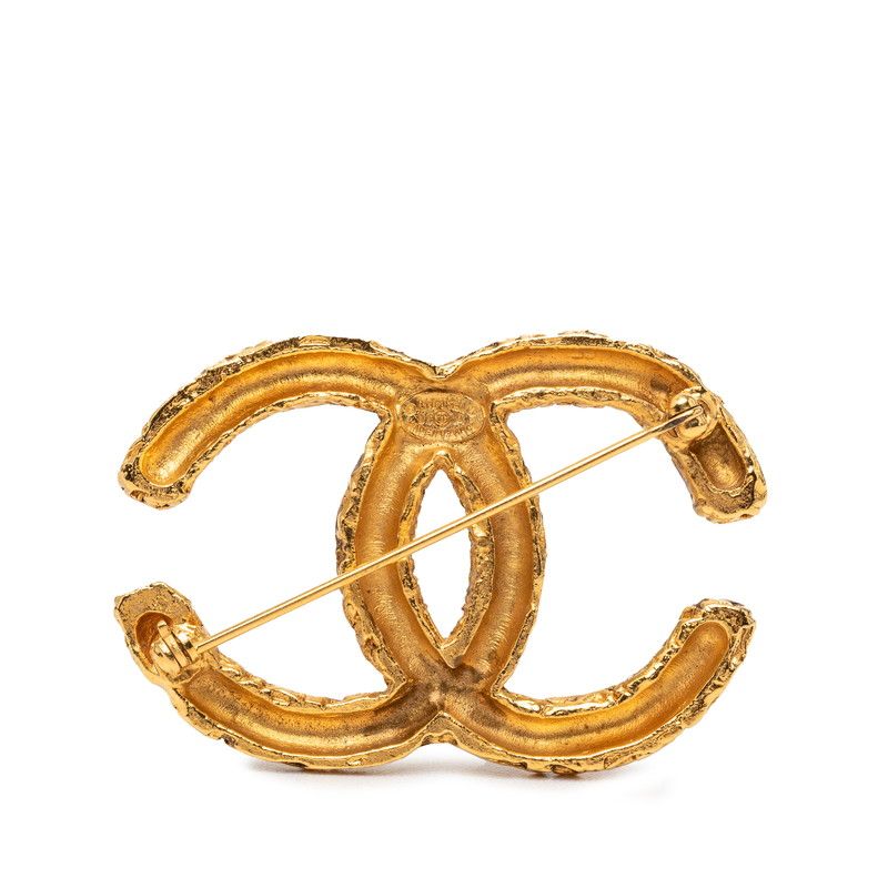 Chanel CC Logo Lava Brooch Gold Plated — view 2