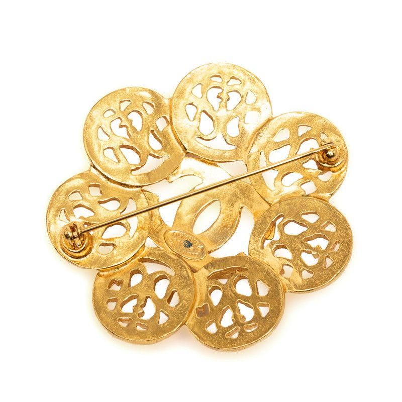 Chanel CC Logo Vintage Brooch Gold Plated — view 2