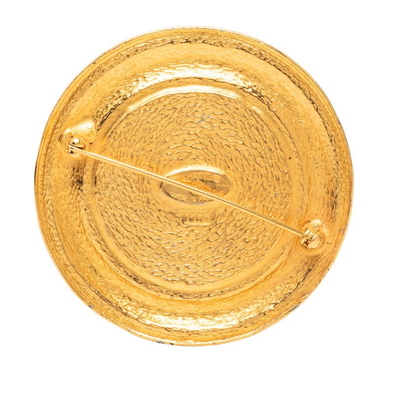 Chanel 31 Rue Cambon Round Brooch Gold Plated — view 2