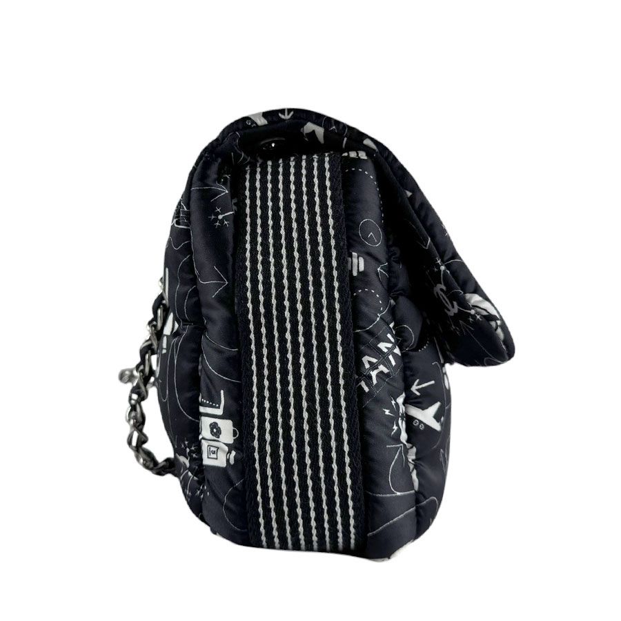 Chanel Shoulder Bag Air Line — view 2