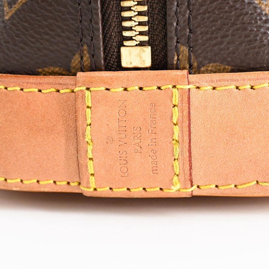 Louis Vuitton Handbag Alma BB — view 6