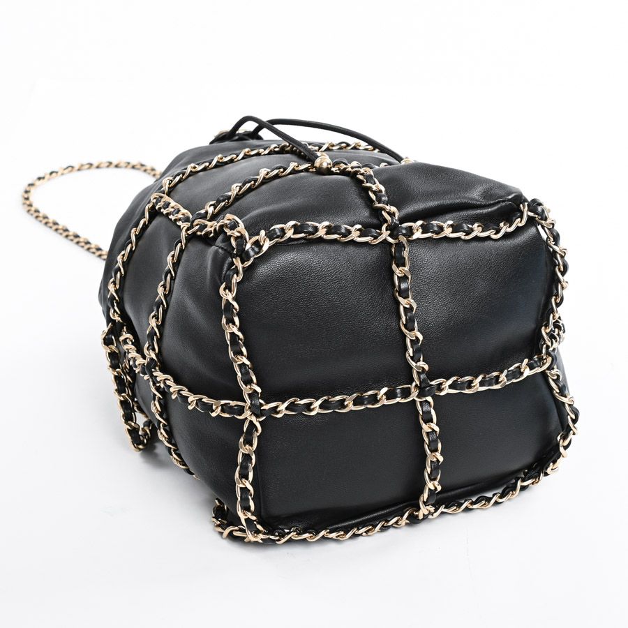 Chanel Shoulder Bag Chain Baguette Drawstring — view 5