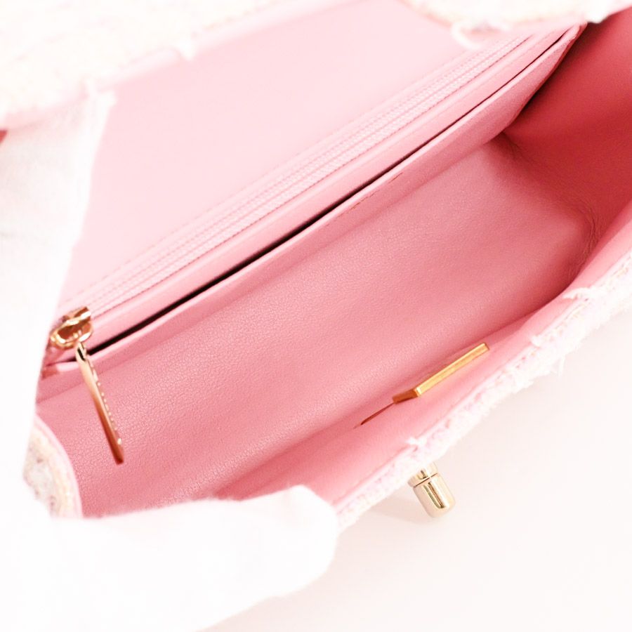 Chanel Shoulder Bag Top Handle Mini Flap — view 4