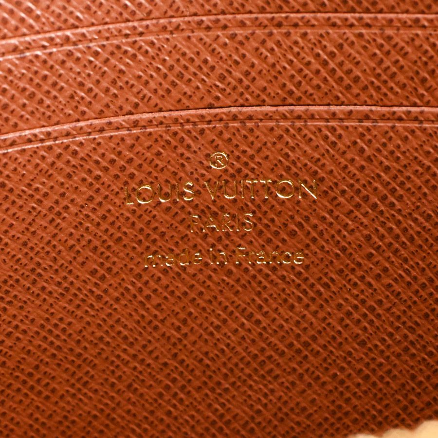 Louis Vuitton Shoulder Bag Wallet on Chain — view 6