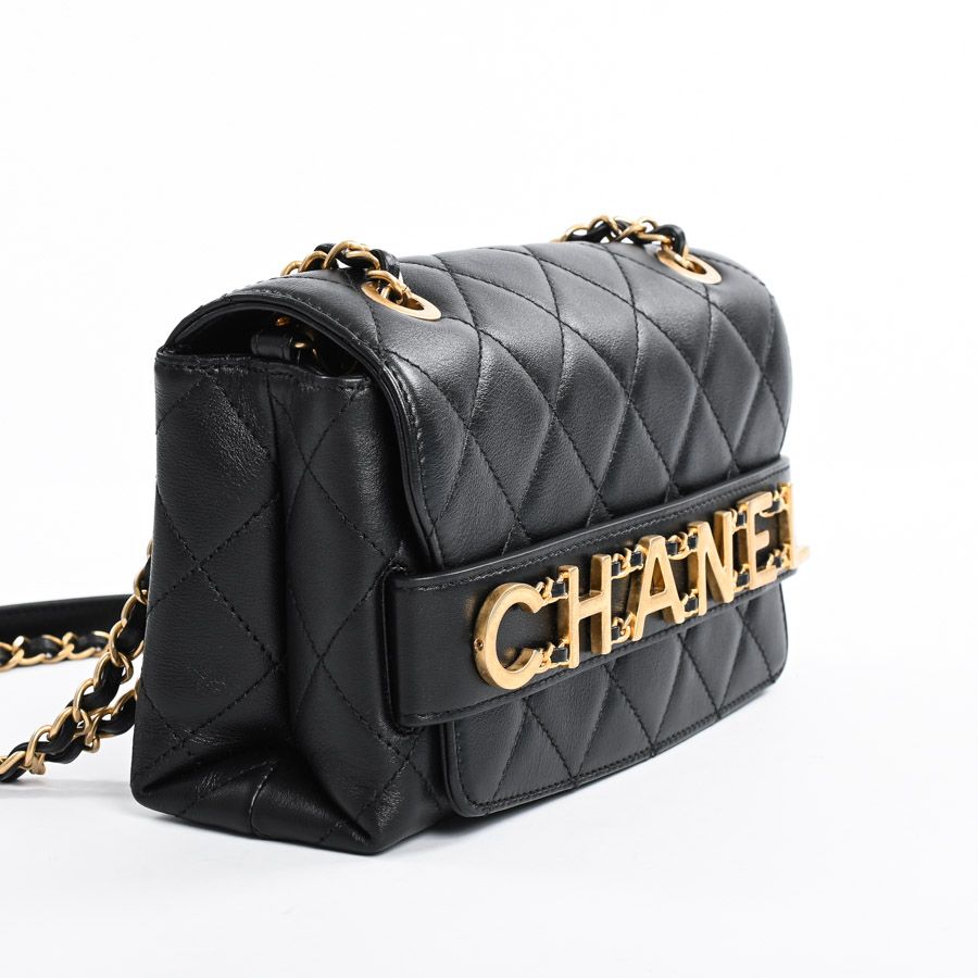 Chanel Shoulder Bag Logo Flap Chain — view 2