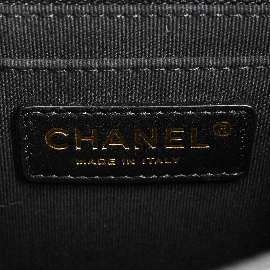 Chanel Shoulder Bag Mini Chain — view 6