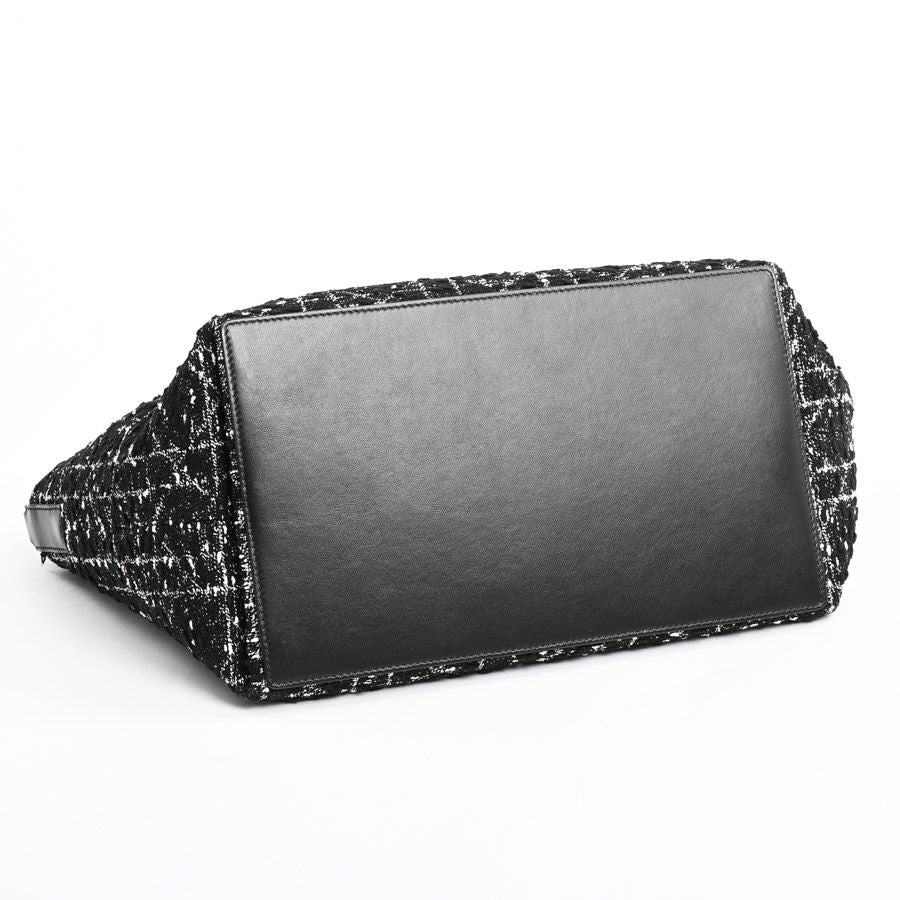 Dior Shoulder Bag Toujour — view 5