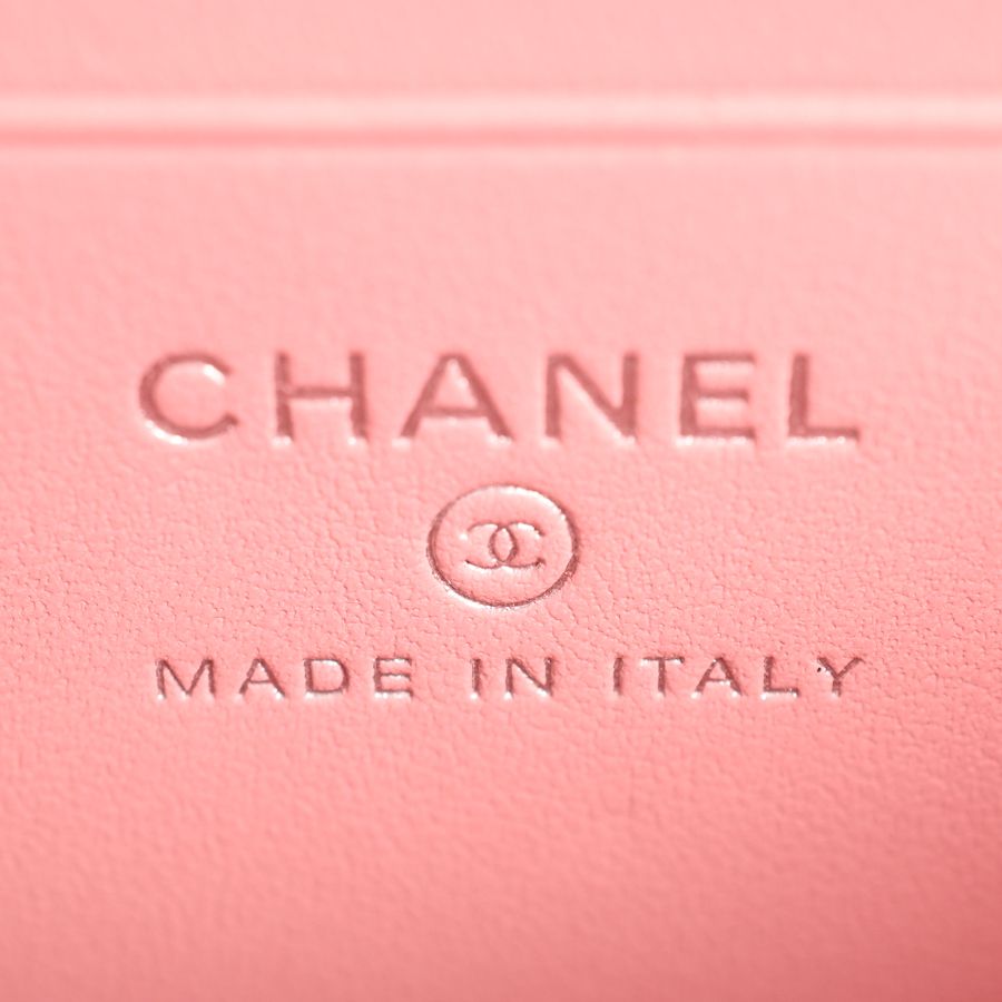 Chanel Shoulder Bag CC Filigree Mini Vanity — view 6