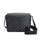Louis Vuitton Shoulder Bag District