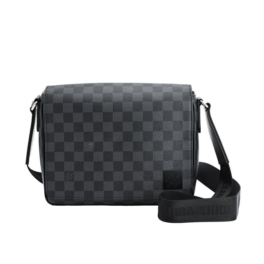 Louis Vuitton Shoulder Bag District
