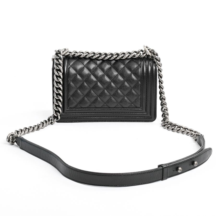 Chanel Shoulder Bag Boy Small — view 3
