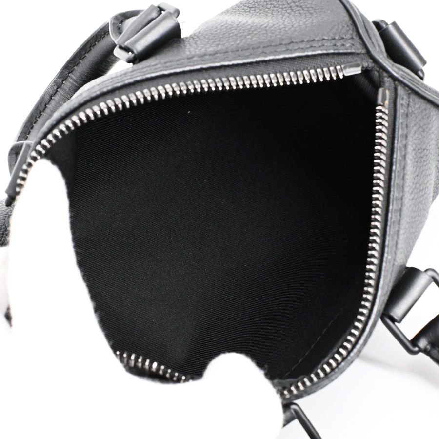 Louis Vuitton Shoulder Bag Keepall XS — view 4