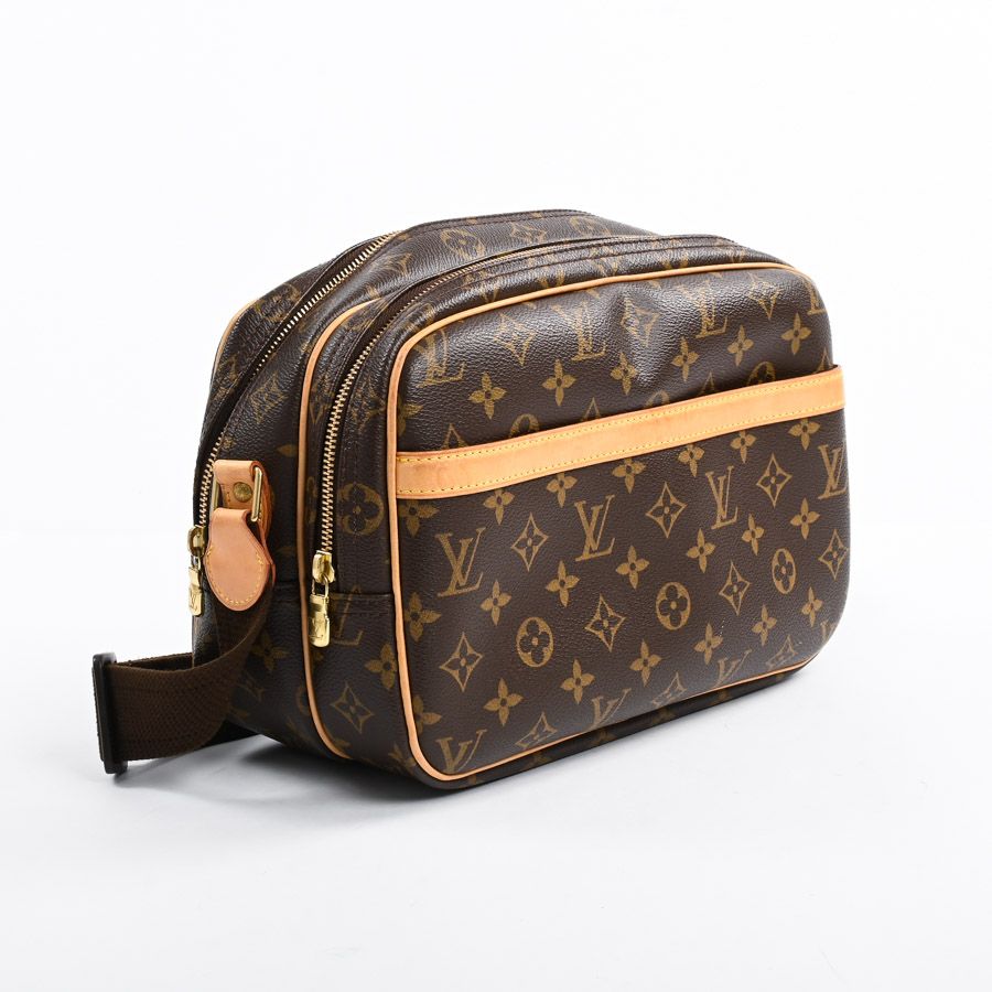 Louis Vuitton Shoulder Bag Reporter PM — view 2
