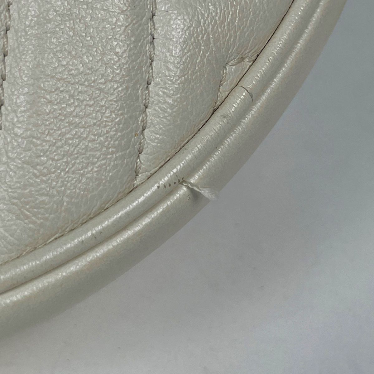 Gucci Shoulder Bag GG Marmont Leather Ivory — view 3
