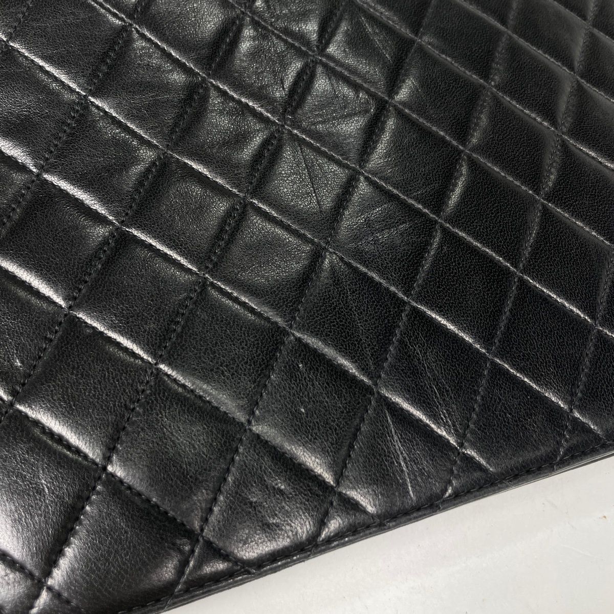 Chanel Quilted Shoulder Bag CC Logo Single Flap Leather Black — view 4