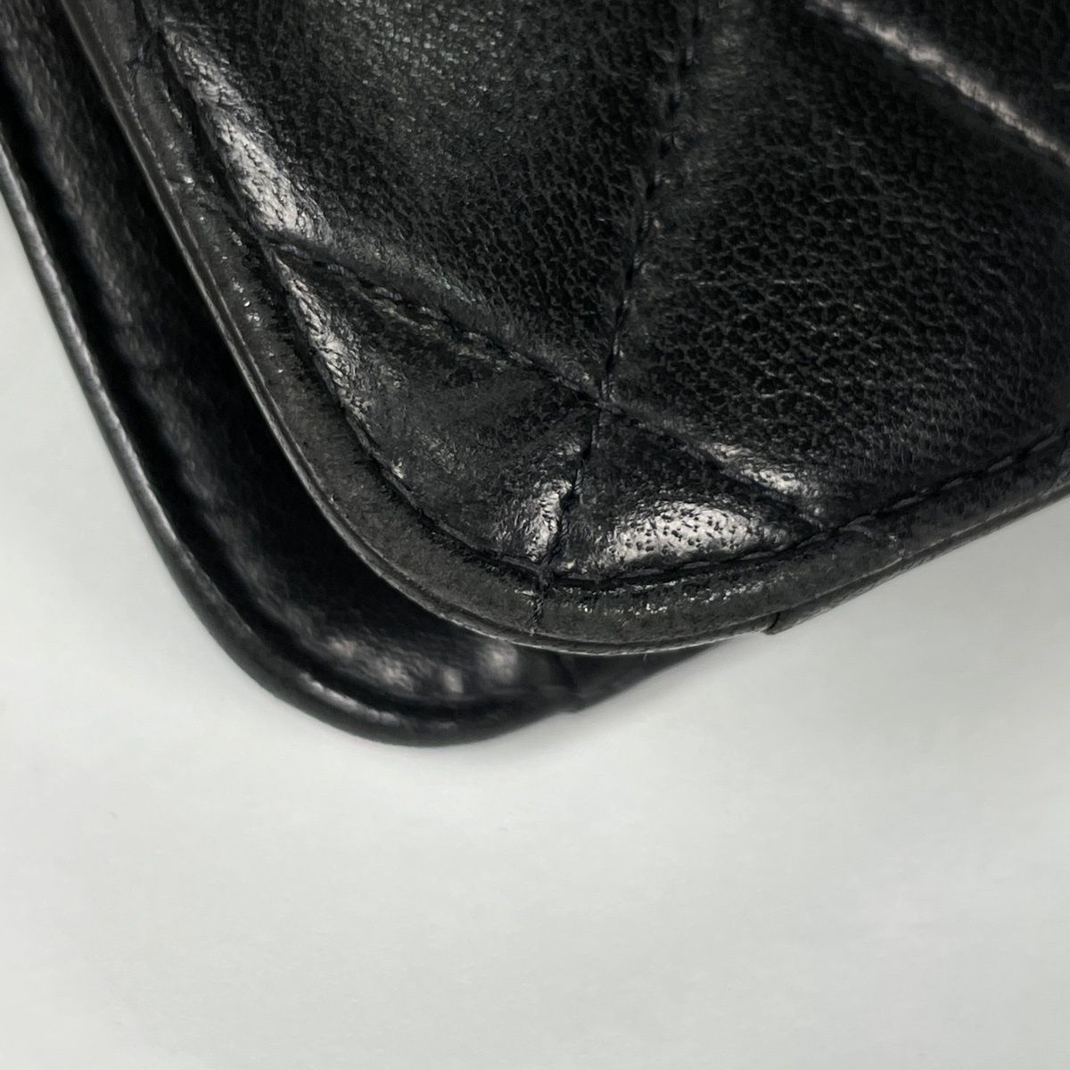Chanel Quilted Shoulder Bag CC Logo Single Flap Leather Black — view 3