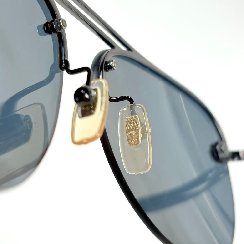 Louis Vuitton Clockwise Sunglasses Monogram Rimless Metal Black Eyewear — view 4