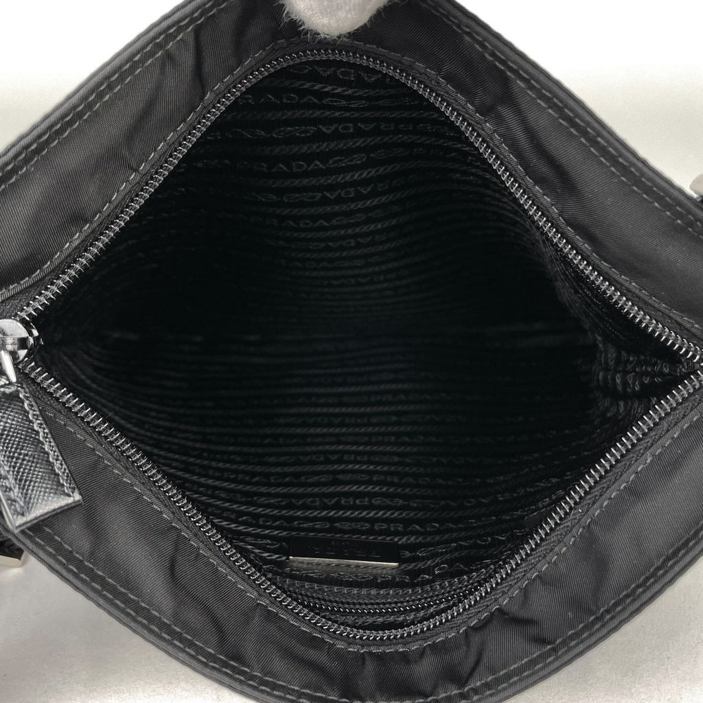 Prada Shoulder Bag Nylon Nero — view 9