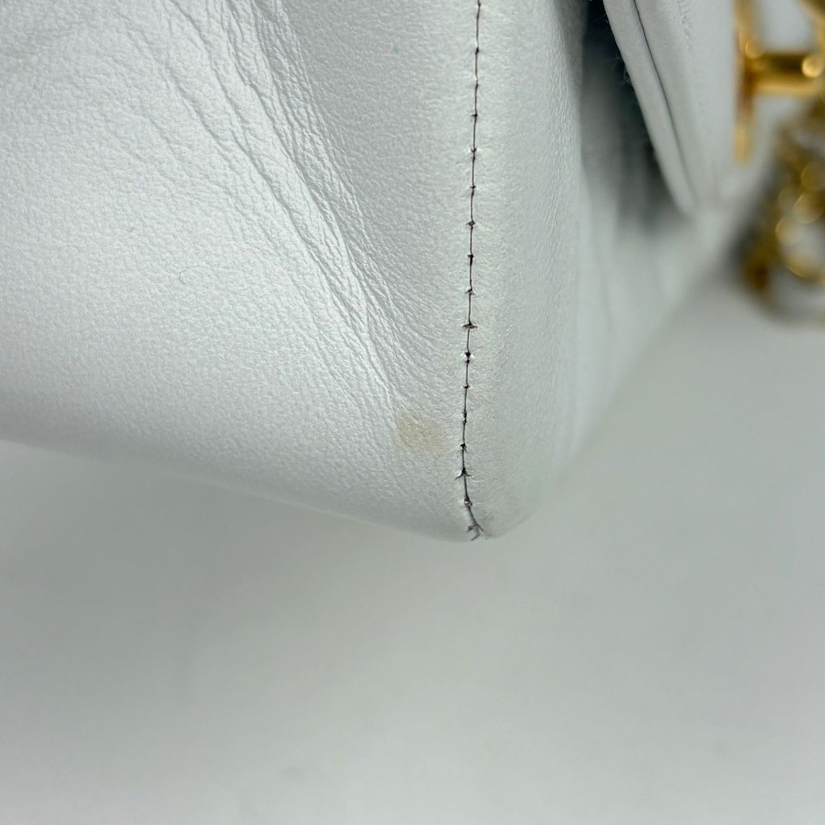 Chanel Diana Quilted Shoulder Bag CC Logo Single Flap Leather White — view 4
