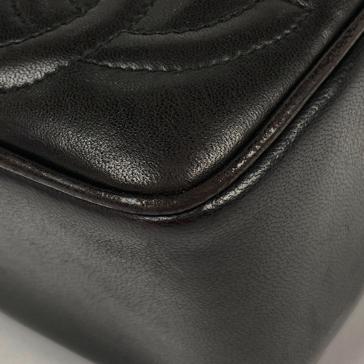Chanel Shoulder Bag Triple CC Logo Fringe Leather Black — view 3