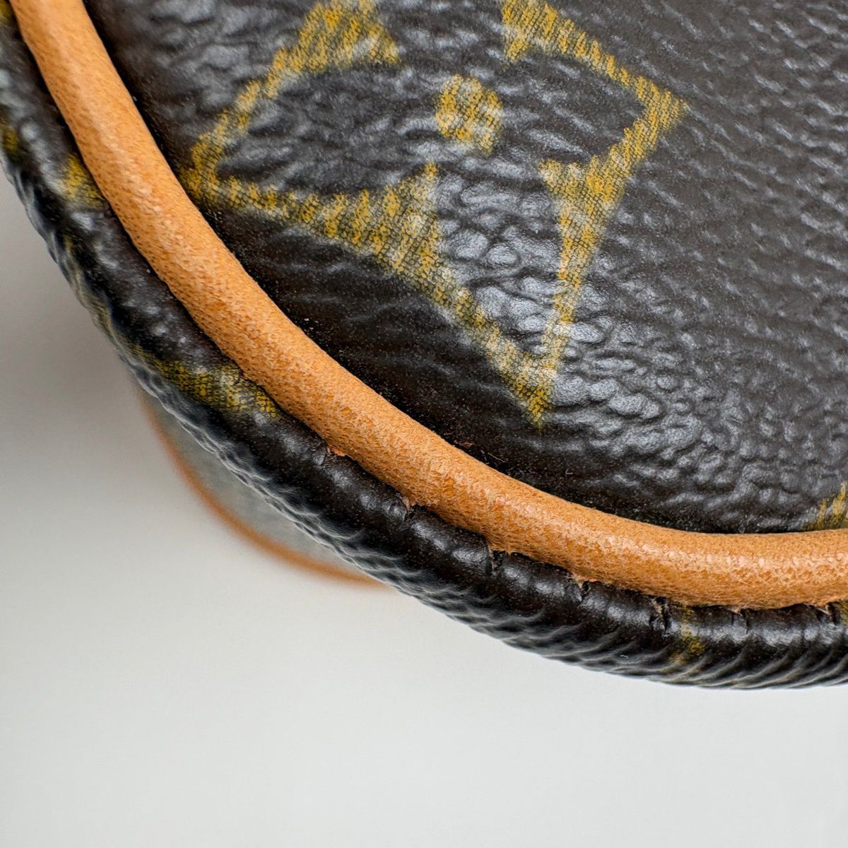 Louis Vuitton Sologne Shoulder Bag Monogram Brown — view 5