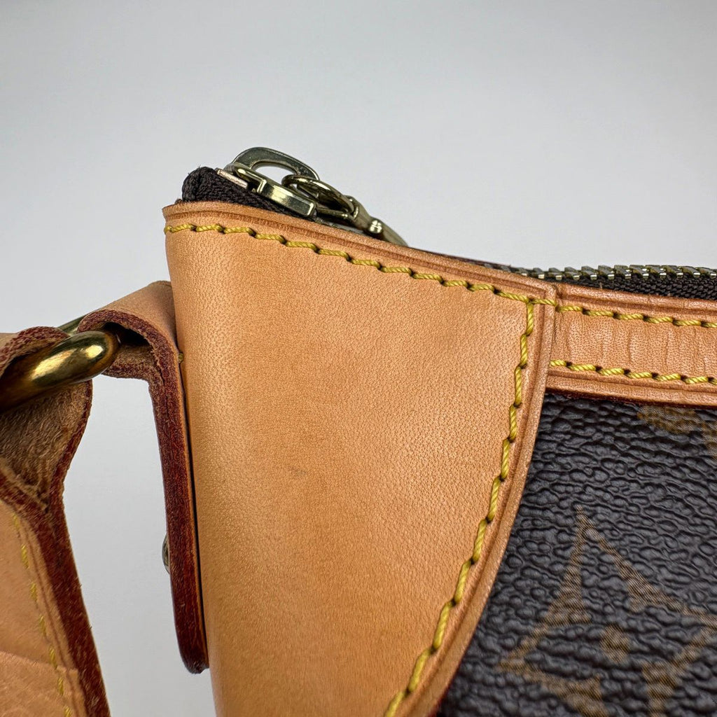 Louis Vuitton Odeon PM Shoulder Bag Monogram Brown — view 4