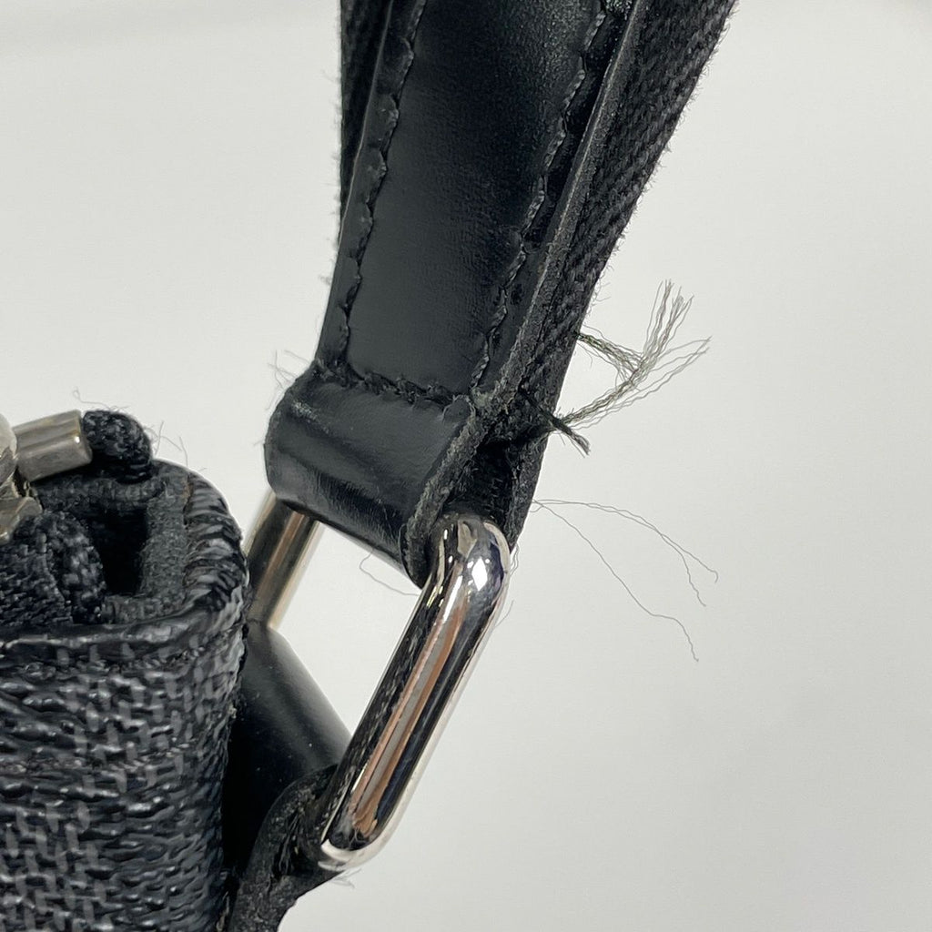 Louis Vuitton Mick MM Shoulder Bag Crossbody Damier Graphite Black — view 4
