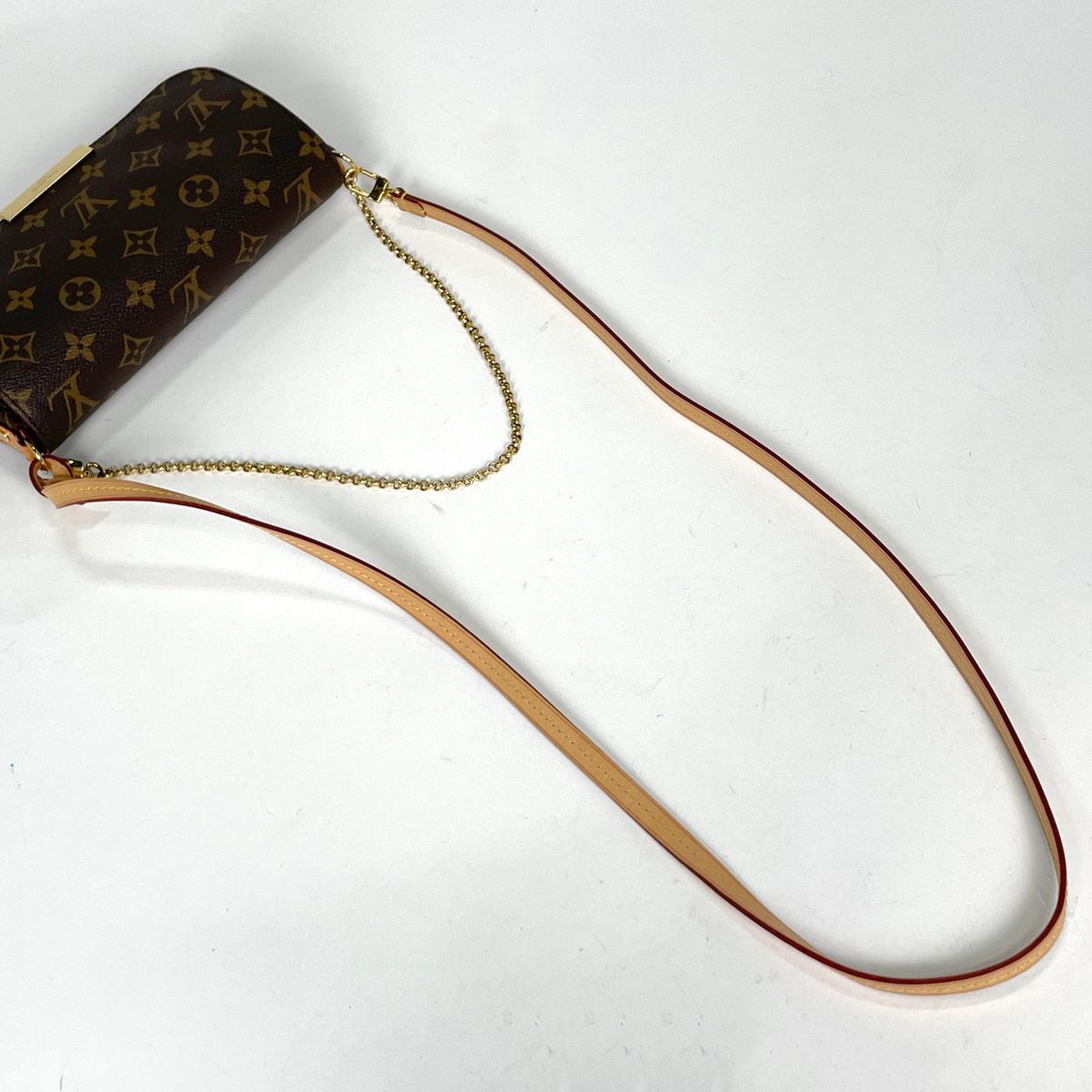 Louis Vuitton Favorite PM Shoulder Bag Pouch Monogram Brown — view 6