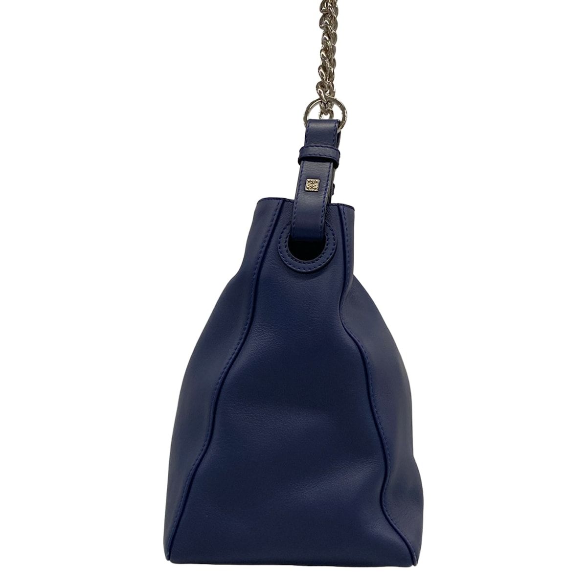 Loewe Shoulder Bag Bucket Chain Navy Leather — view 2