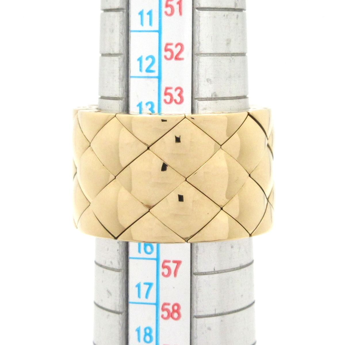 Chanel Ring 54 Quilted 18k Yellow Gold — view 7