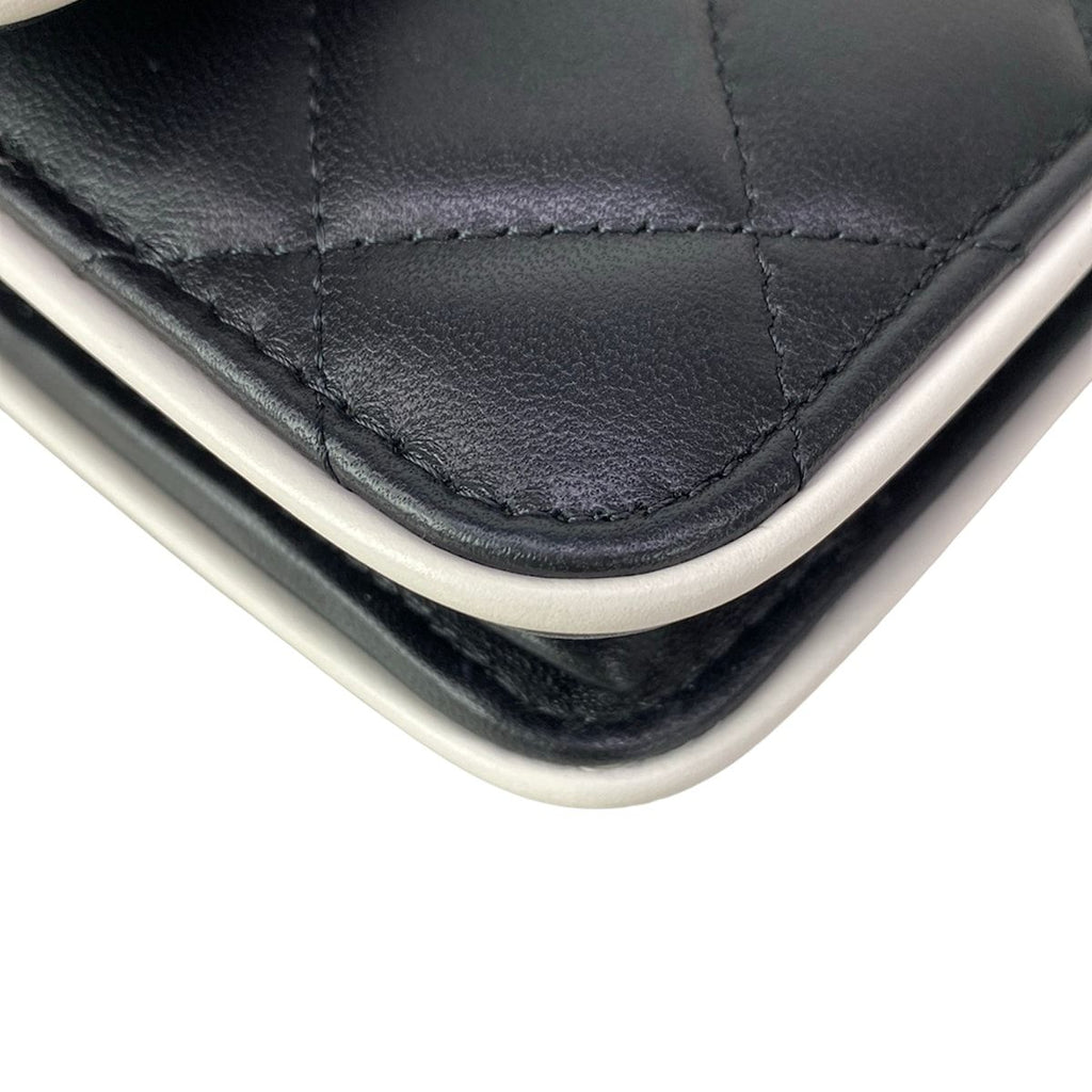 Chanel Wallet Quilted Black White Chain Metal Gold Lambskin Shoulder — view 7