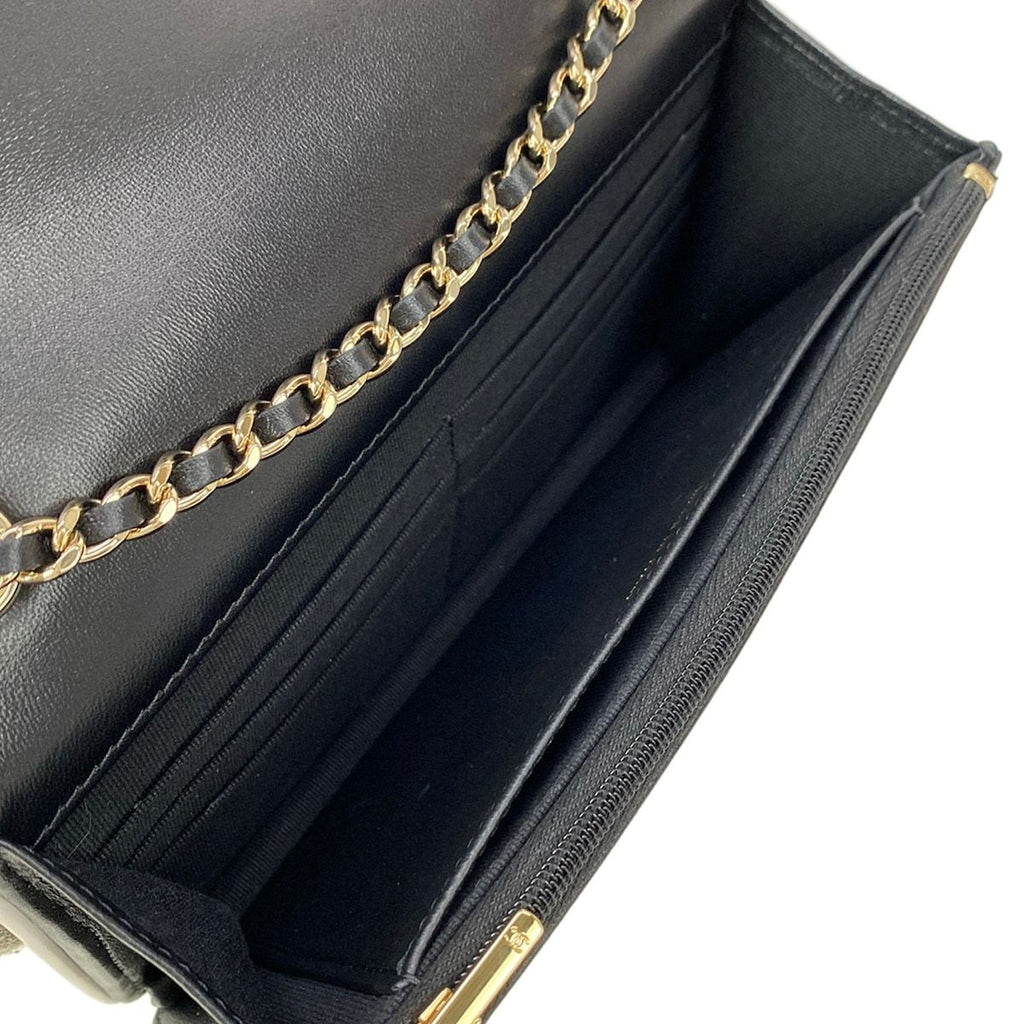 Chanel Wallet Quilted Black White Chain Metal Gold Lambskin Shoulder — view 4