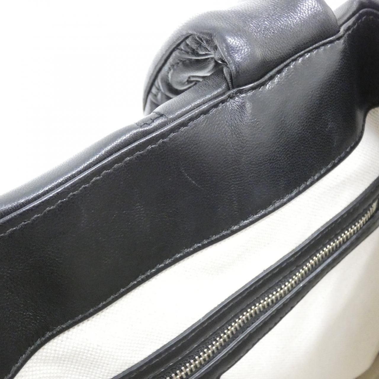 Gucci Bag Handbag Black — view 8