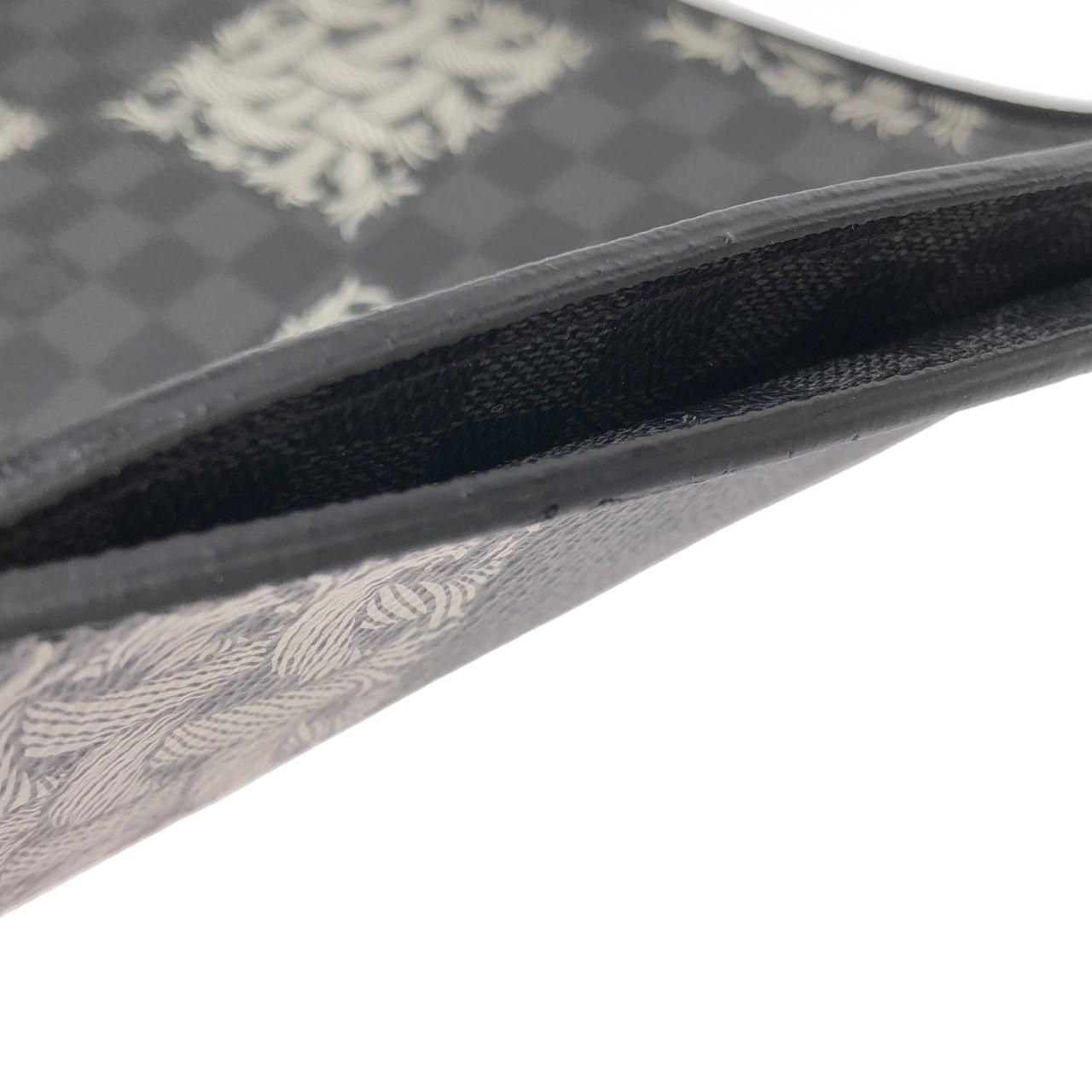Louis Vuitton Damier Graphite Pochette Jour PM — view 5