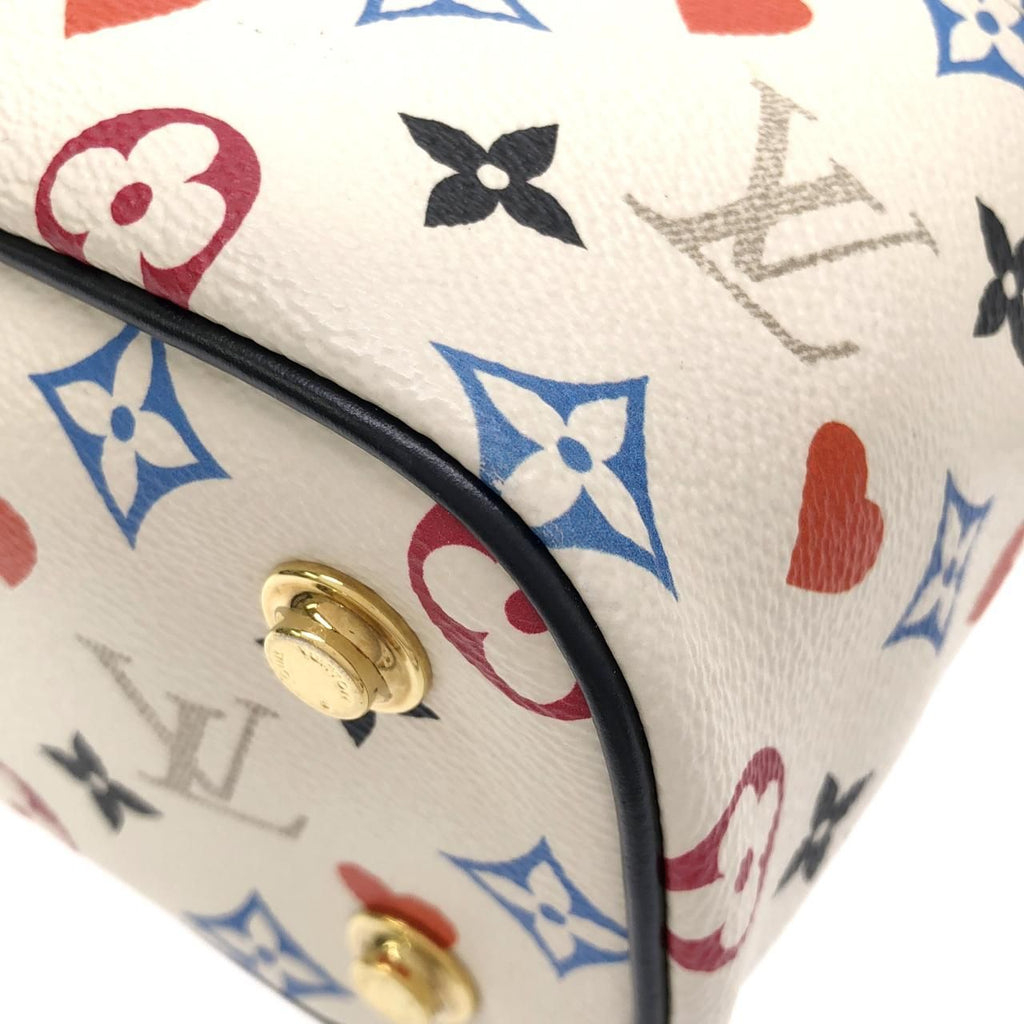 Louis Vuitton Game on Monogram Vanity — view 3