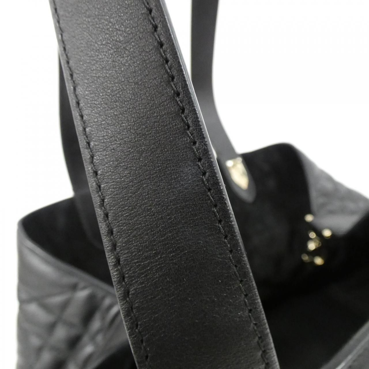 Dior Toujours Bag Handbag Black — view 7